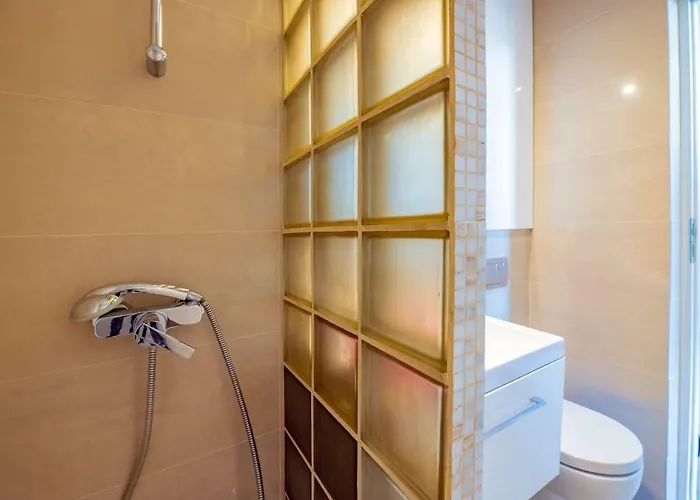 Adesso Warszawa...on The Of Citycenter Apartman Varsó